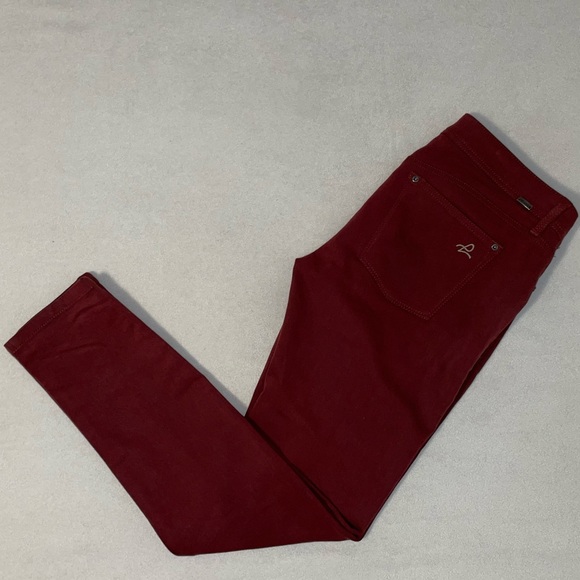 DL1961 Emma Jean Leggings, size 28 - Picture 2 of 9